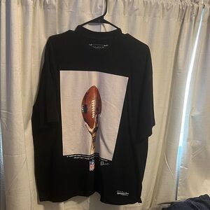 Rhianna NFL t shirt